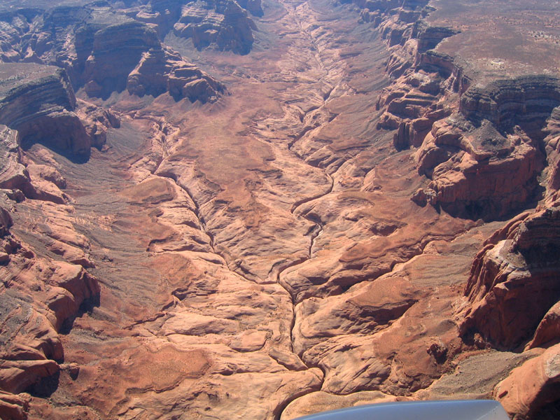 Best slot canyons lake powell